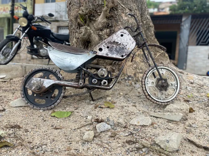 DT 180 Artesanal Mini Motocicleta