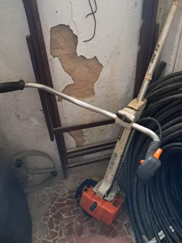 Roçadeira STIHL FS300 - gasolina