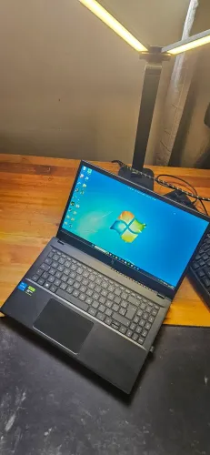 Acer nitro v15 i5 Rtx 4050 16gb ram 512 Nvme