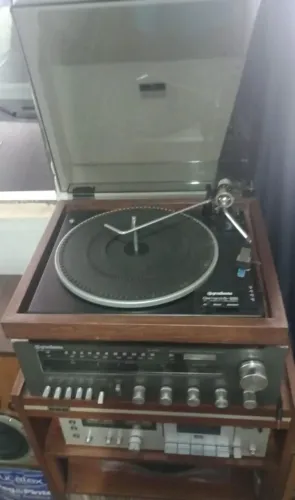 Toca disco receiver toca fita com par de caixas 