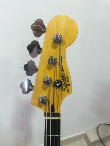 Contra baixo Fender Jazz Bass by Indonesia