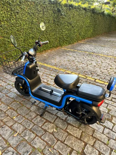 Scooter elétrica Bee U1 - 1308km