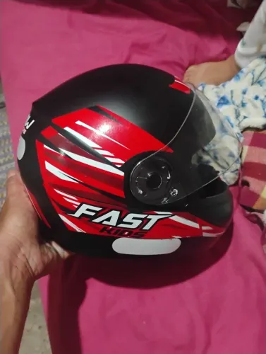 Capacete
