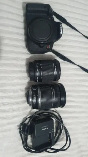 Canon t5i KIT + LENTE 18-200mm