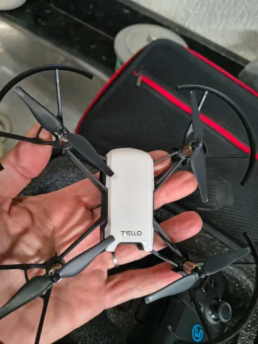 Drone DJI Tello completo com Bag