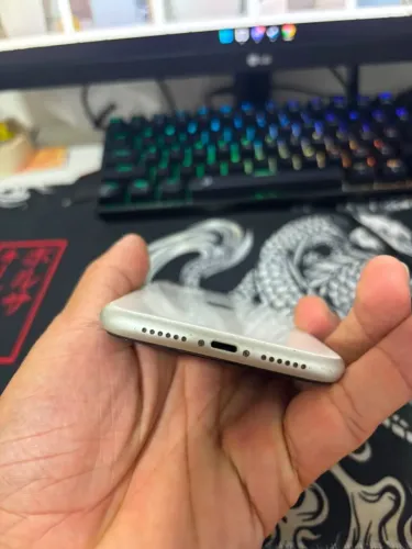 Iphone 11 64 GB