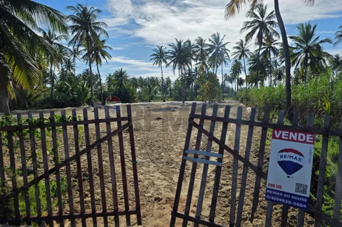 TERRENO PREMIUM DE 18.600 M² A 1 QUADRA DO MAR | ILHA DO FAROL  ITAREMA/CE