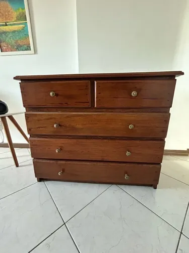 Cômoda madeira