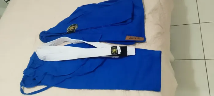Kimono azul Novo, M3, para crianças de 7 a 8 anos 