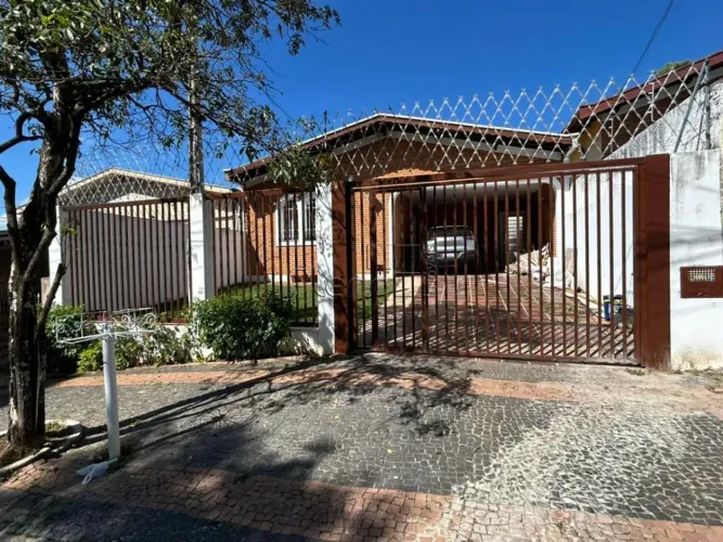 Casa à venda em Campinas, Jardim Flamboyant, com 3 quartos, com 147 m²