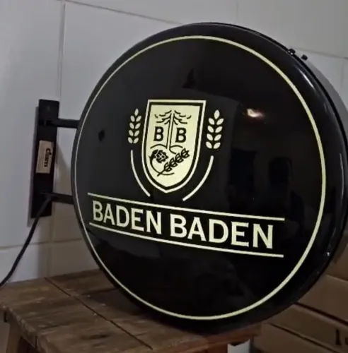 Luminoso Baden Baden dupla face