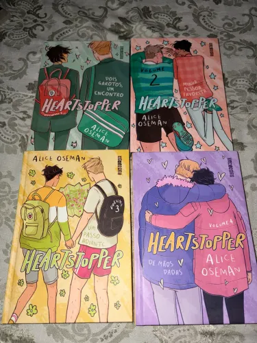 Livros Heartstopper vol 1 ao 4