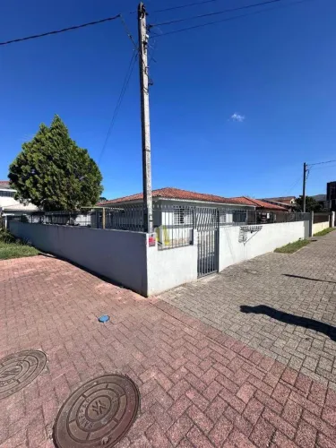 Casa com 3 dormitórios à venda, 200 m² por R$ 2.000.000,00 - Centro - Piraquara/PR