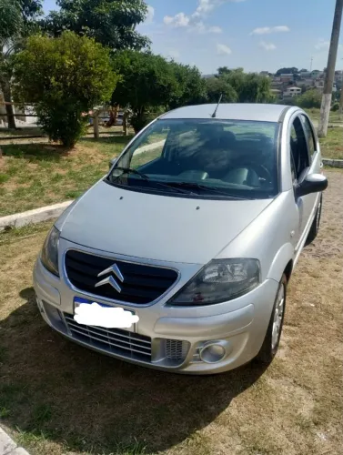 Citroen C3 GLX 1.4/ GLX Sonora 1.4 Flex 8V 5P 2012