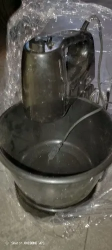 2 batedeira funcionando perfeitamente faço envio