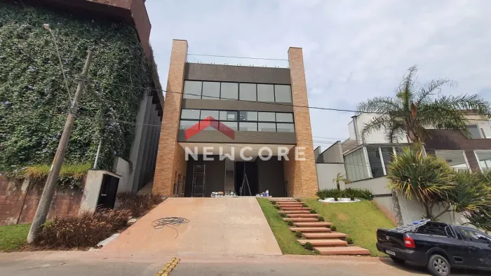 Casa de condomínio em Alameda Água Marinha - Golf Gardens - Carapicuíba/SP