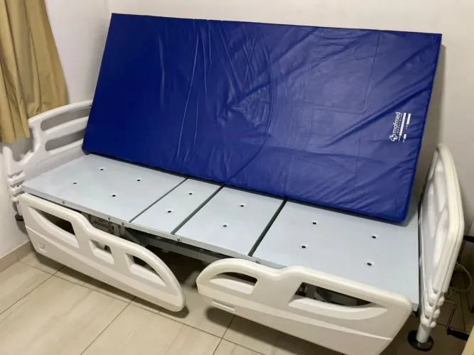 Cama hospitalar