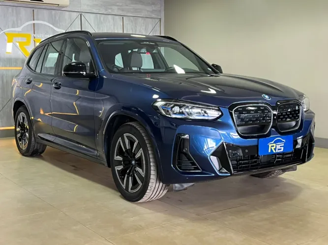 BMW IX Xdrive 50 Sport Aut. (elétrico) 2023