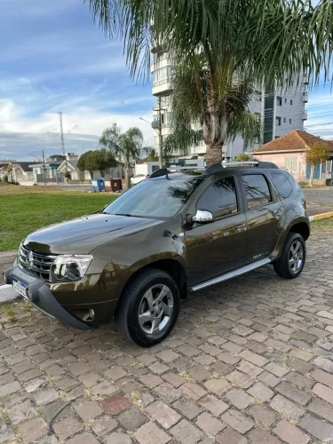Renault Duster Dynamique 2.0 Hi-flex 16V Aut. 2014