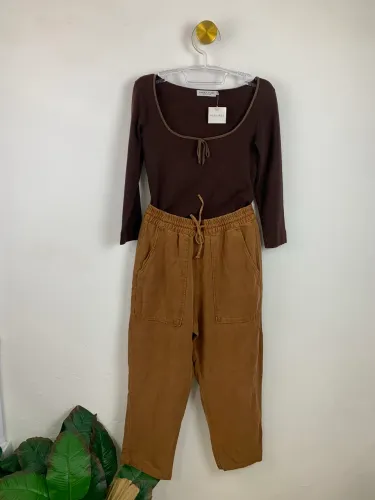 Calça cargo Zara feminina