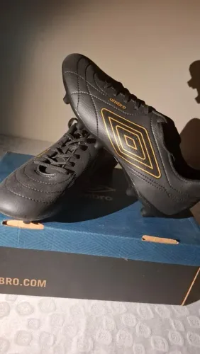 CHUTEIRA UMBRO
