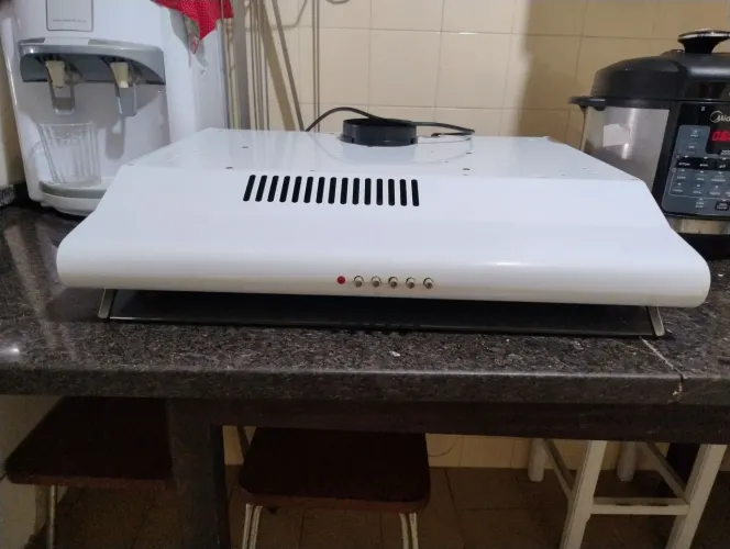 Depurador de Ar Electrolux 80cm filtro lavável, usado em boa estado.