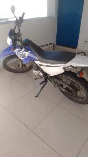 Moto Yamaha XTZ 125 E