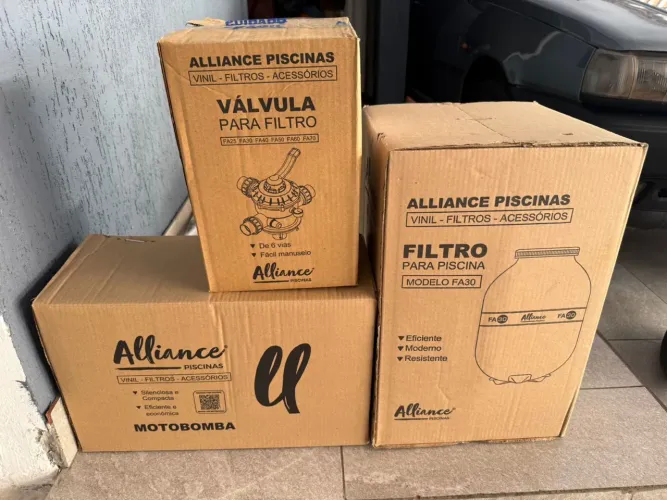EQUIPAMENTOS PRA PISCINA NOVO NA CAIXA BOMBA FILTRO COMPLETO E SACO DE AREIA
