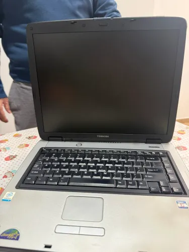 Notebook com avarias