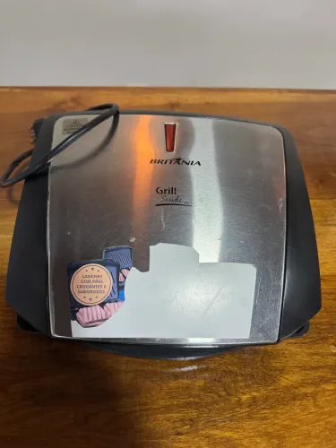 Grill e sanduicheira Britânia