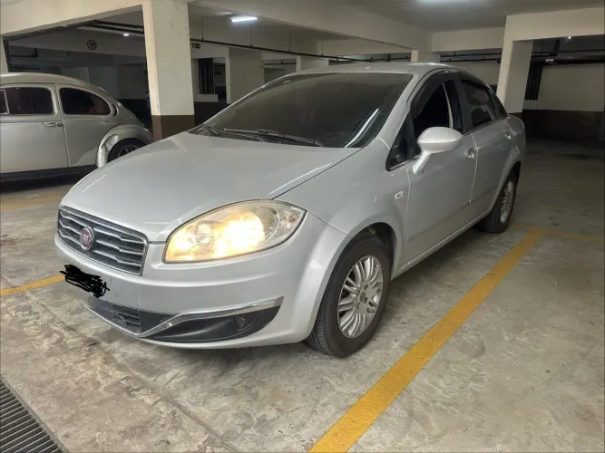 Fiat Linea Essence Dualogic 1.8 Flex 16V 4P 2016