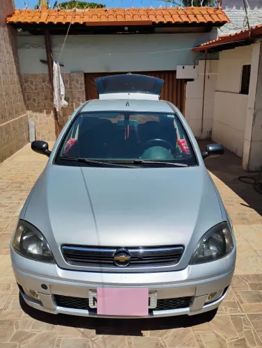 Chevrolet Corsa Hat. Maxx 1.4 8V Econoflex 5P 2011