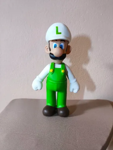 Figure Luigi - Transformação Branca