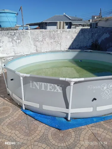 Piscina externa 6.500 litros 