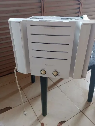 Ar condicionado 10 mil