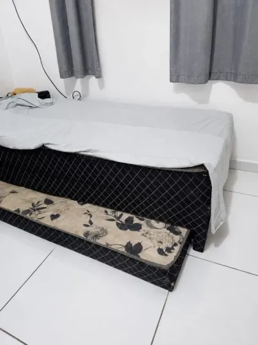 Cama Box Solteiro com Cama Auxiliar (Bicama) - Boa conservação