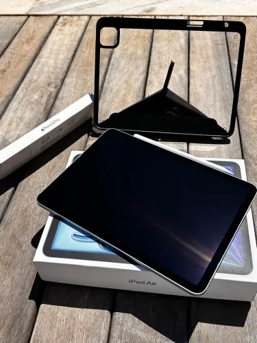 IPAD AIR 11pol M3 128G NOVO APENAS 1 USO