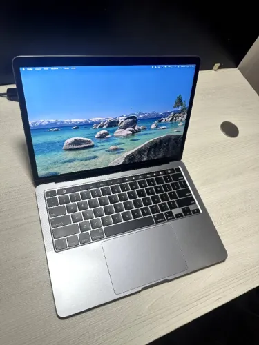 Macbook Pro M2 Touchbar 256gb 13'' 86% bateria