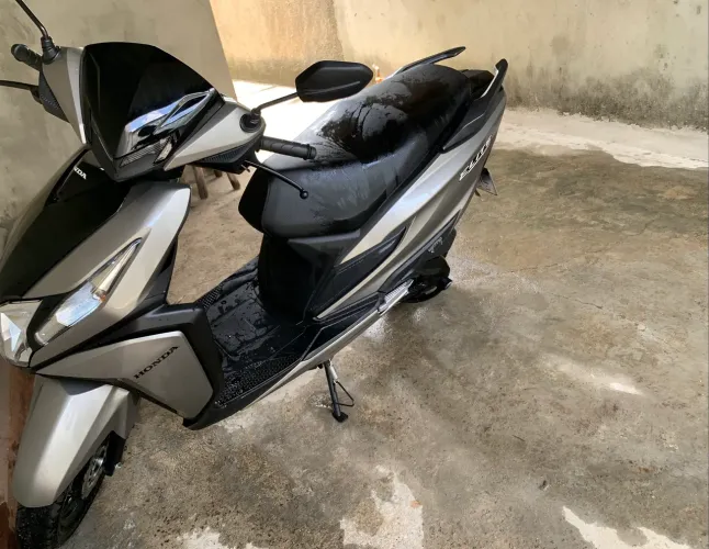 Honda elite 2025/2026