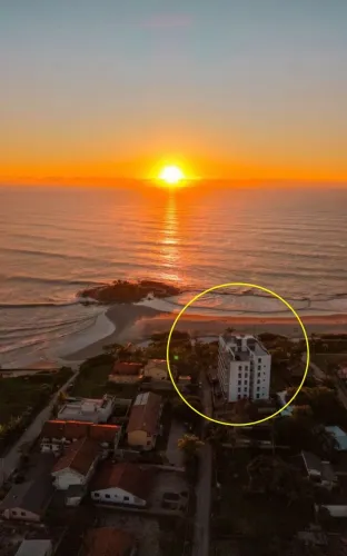 FRENTE MAR ITAPOA COBERTURA DUPLEX