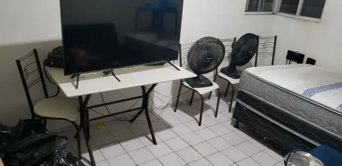 Mesa 4 cadeiras