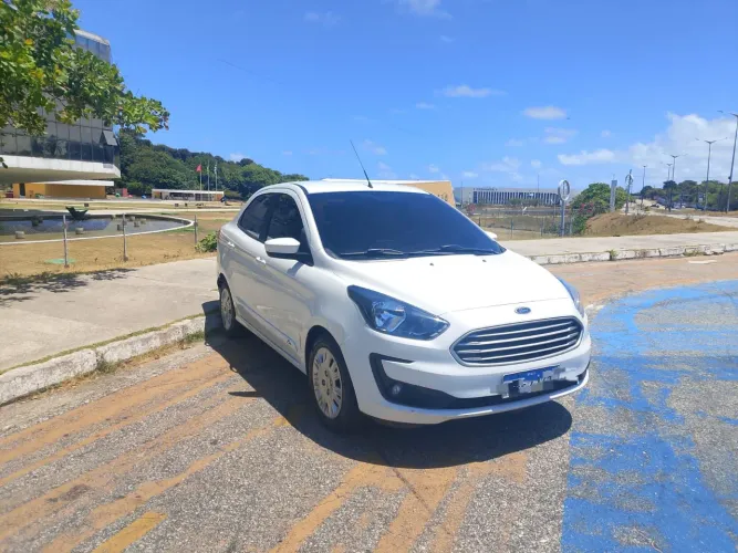 Ford KA 1.5 Sedan SE Plus 12V Flex 4P Aut. 2020