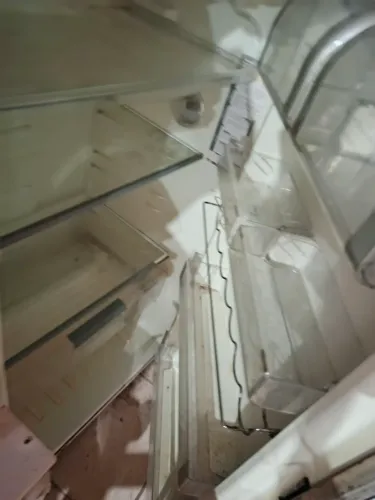 Geladeira 300litros
