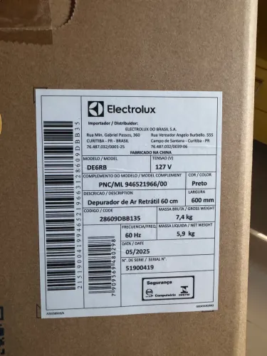 Depu rador de Ar Electrolux 60cm Retrátil Preto Efficient com Luz de Led (DE6RB)