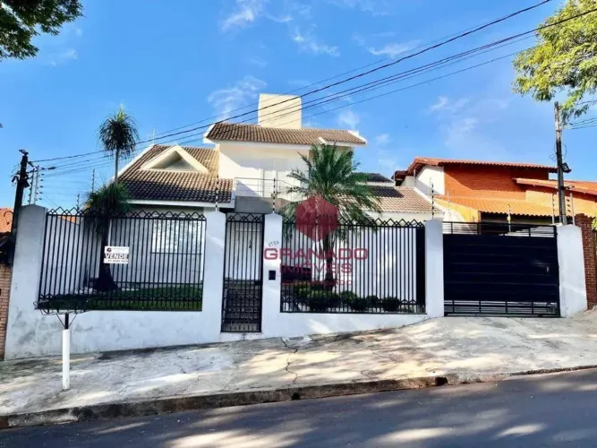 Sobrado com 4 dormitórios à venda, 414 m² por R$ 3.499.000,00 - Zona 05 - Maringá/PR