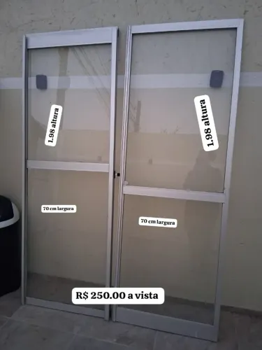 Vendo portas de vidro