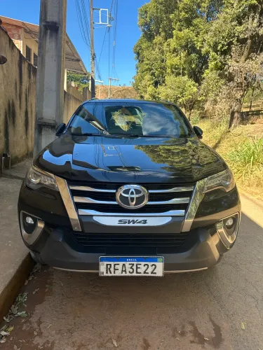Toyota Hilux SW4 SRX 4X4 2.8 TDI 16V Dies. Aut. 2020