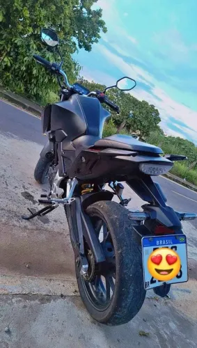 CB 300F