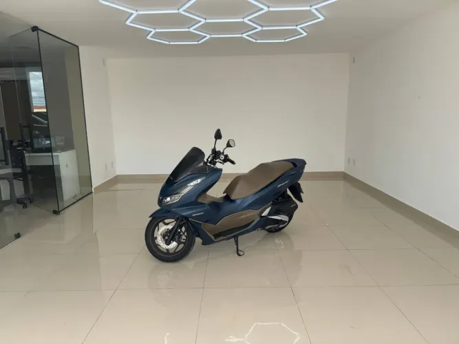 Honda PCX 160 DLX