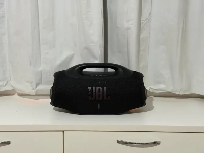Boombox 4 dois meses de uso